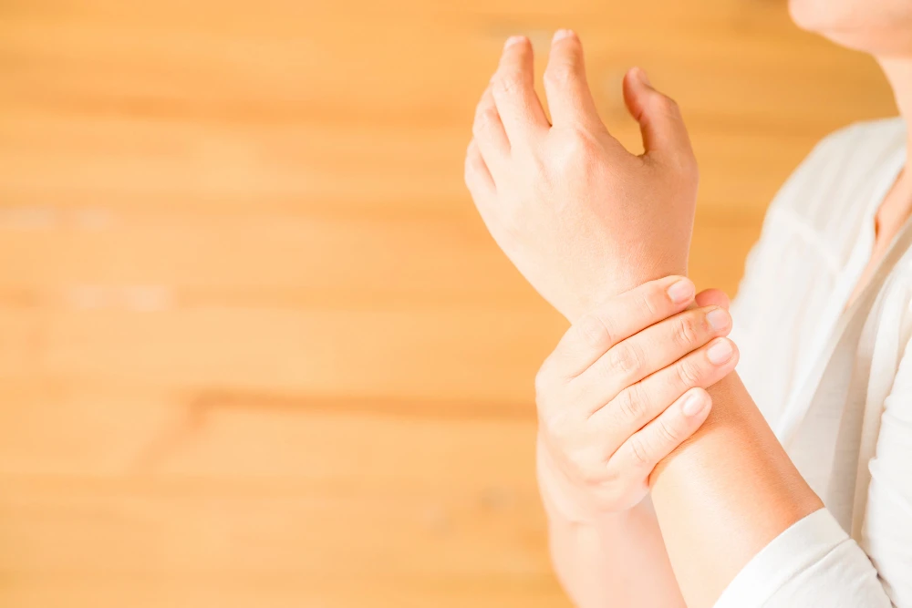 Understanding Arthritis: Causes, Symptoms, and Treatment Options